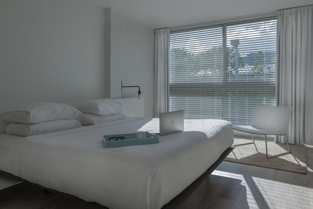 Beach Haus Key Biscayne Contemporary Apartments Exterior photo